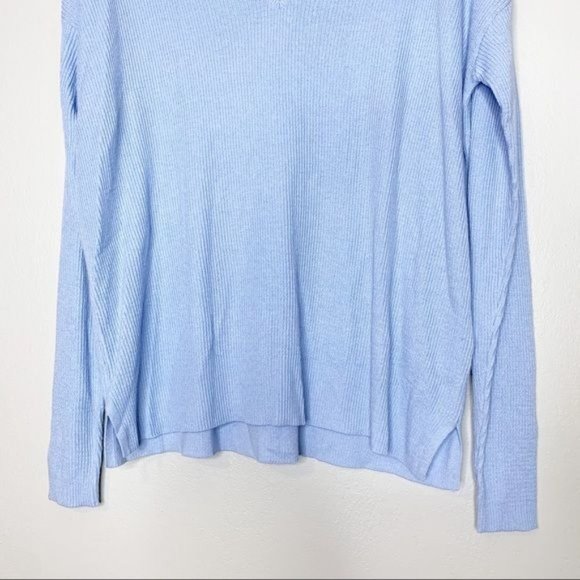 NWT Abound Blue Lightweight V Neck Long Dolman Sleeve Sweater Medium - Picture 5 of 11